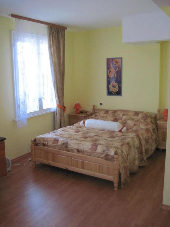 Hadjibulevata Guest House Kovachevtsi Pokoj fotografie
